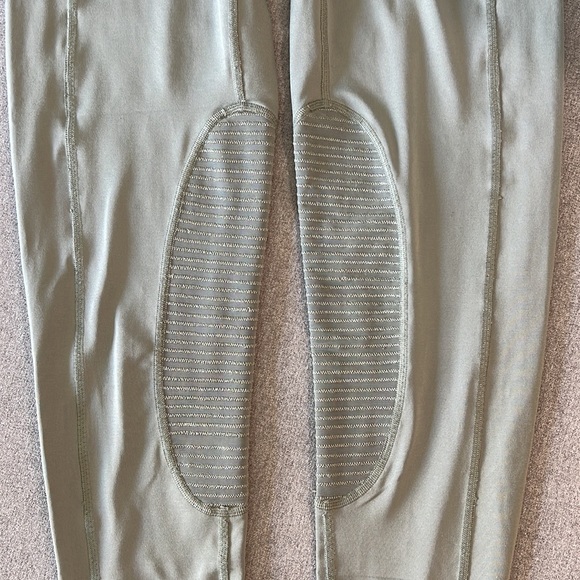 Free People Movement Sage Green Leggings 🍃 - Picture 2 of 4